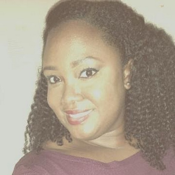 Meet your Posher, Tia - Picture 1 of 1